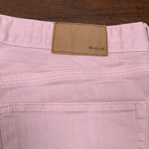 MADEWELL Mid Rise Cuffed Light Pink Denim Shorts Size 28 - Picture 4 of 9
